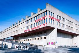 Filmhuset exteriör dag
